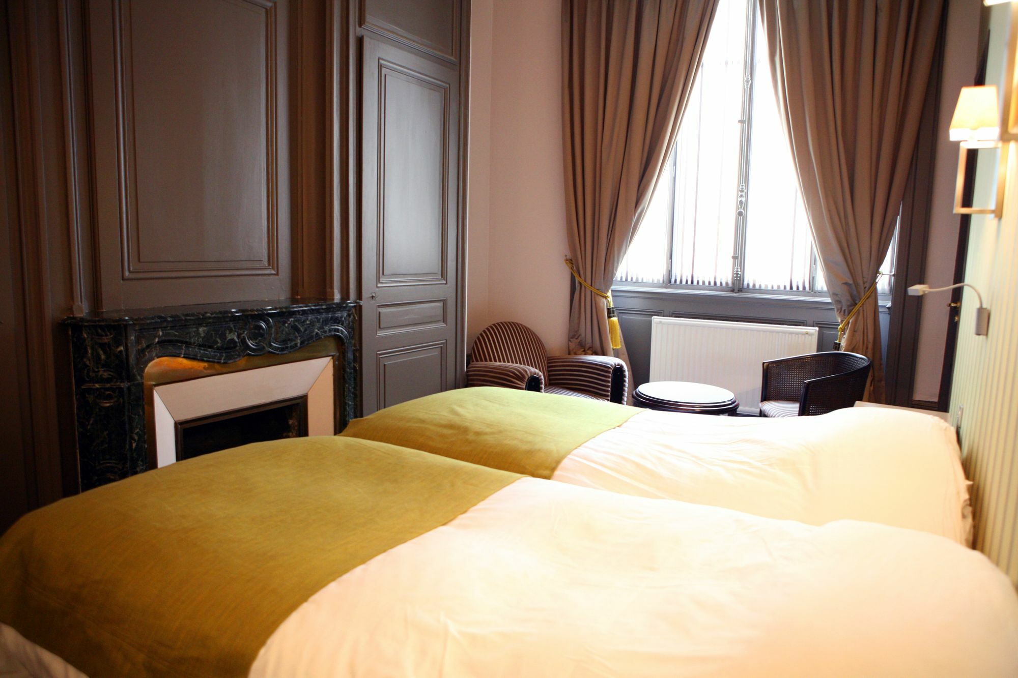 Hotel Bayard Bellecour 4*